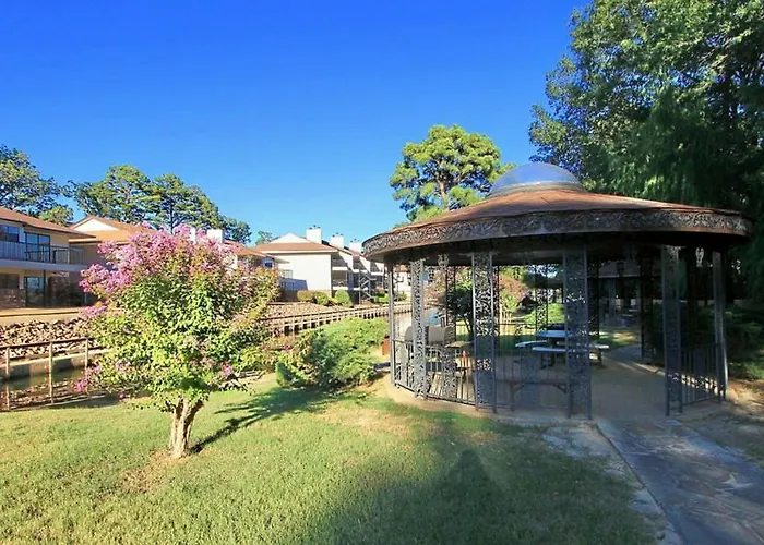 Lake Hamilton Vacation Rentals